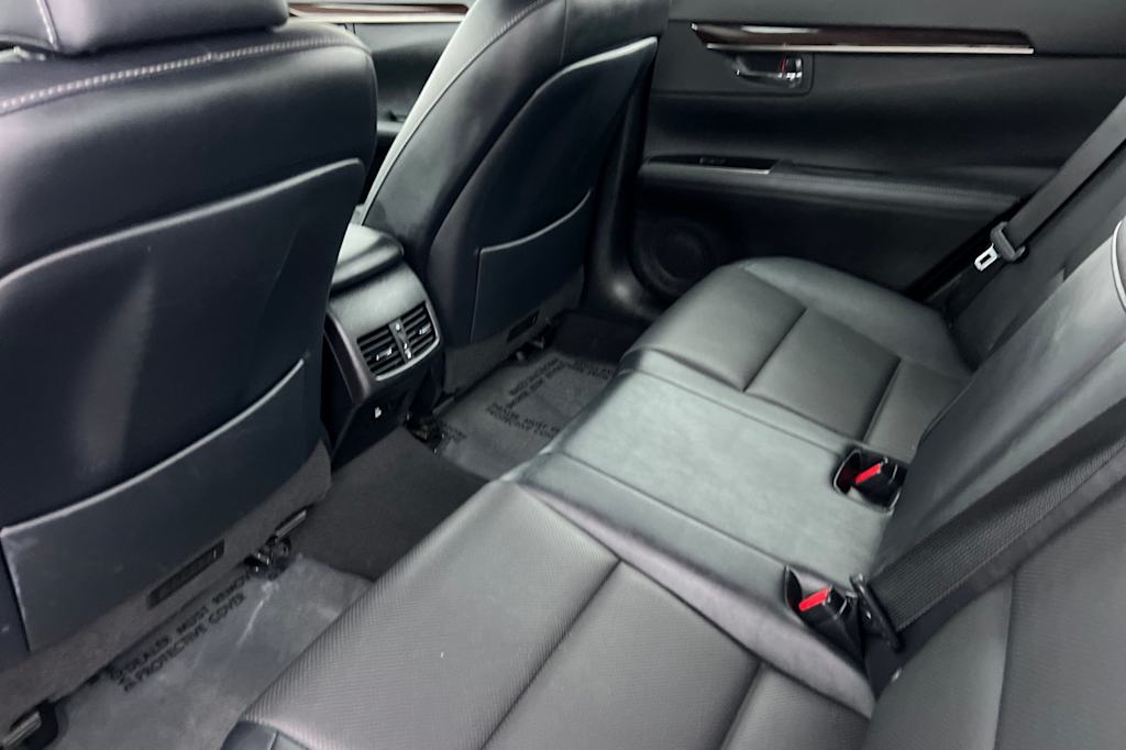 Thumbnail: 2016 Lexus ES - 9