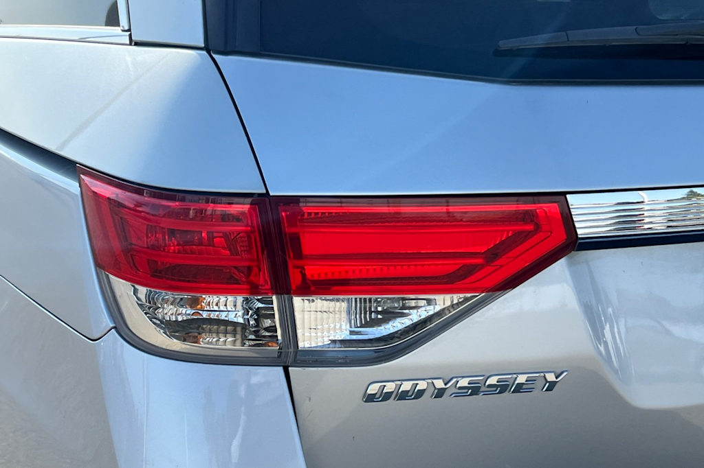 Thumbnail: 2014 Honda Odyssey - 15