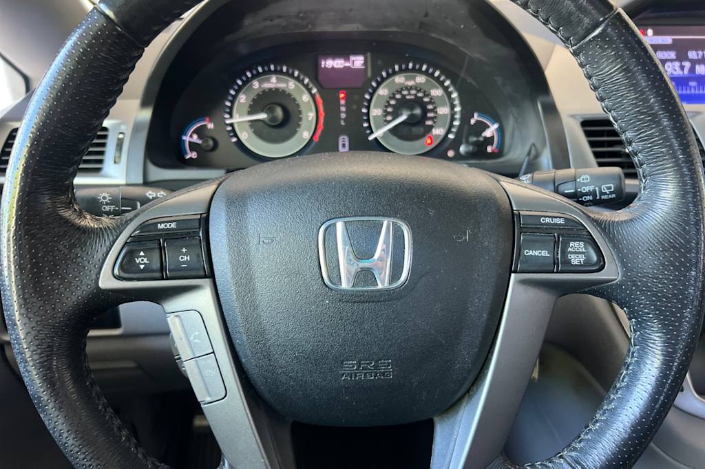Thumbnail: 2012 Honda Odyssey - 29