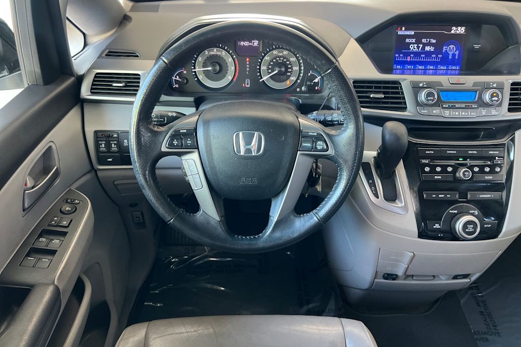 Thumbnail: 2012 Honda Odyssey - 11