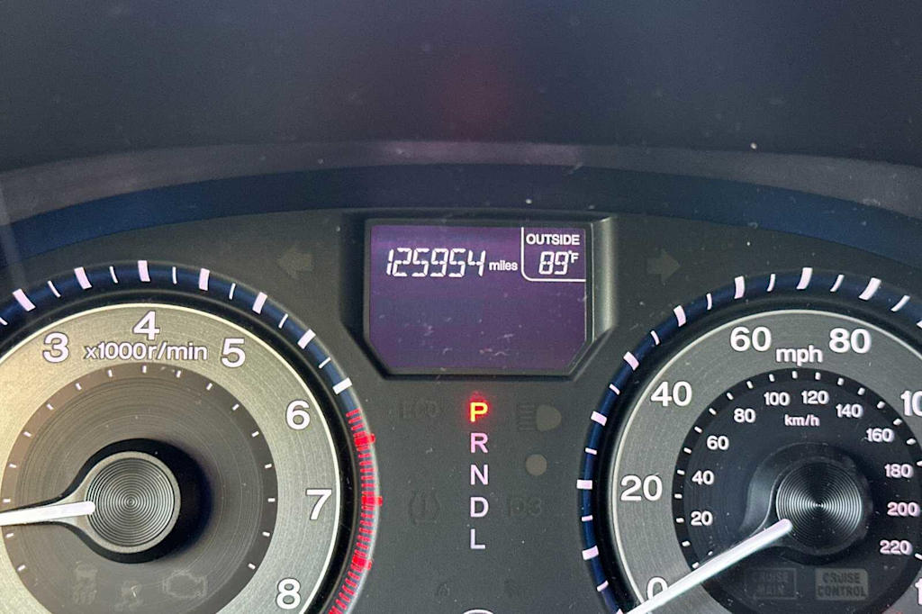 Thumbnail: 2013 Honda Odyssey - 32