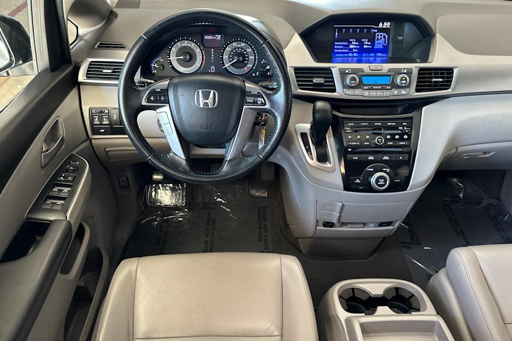 Thumbnail: 2013 Honda Odyssey - 11