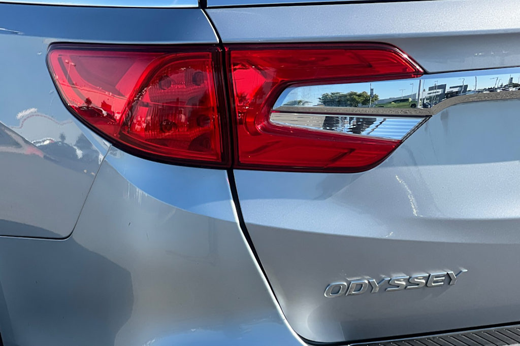 Thumbnail: 2020 Honda Odyssey - 32