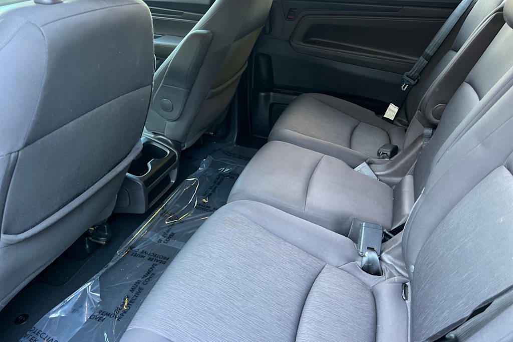 Thumbnail: 2018 Honda Odyssey - 9