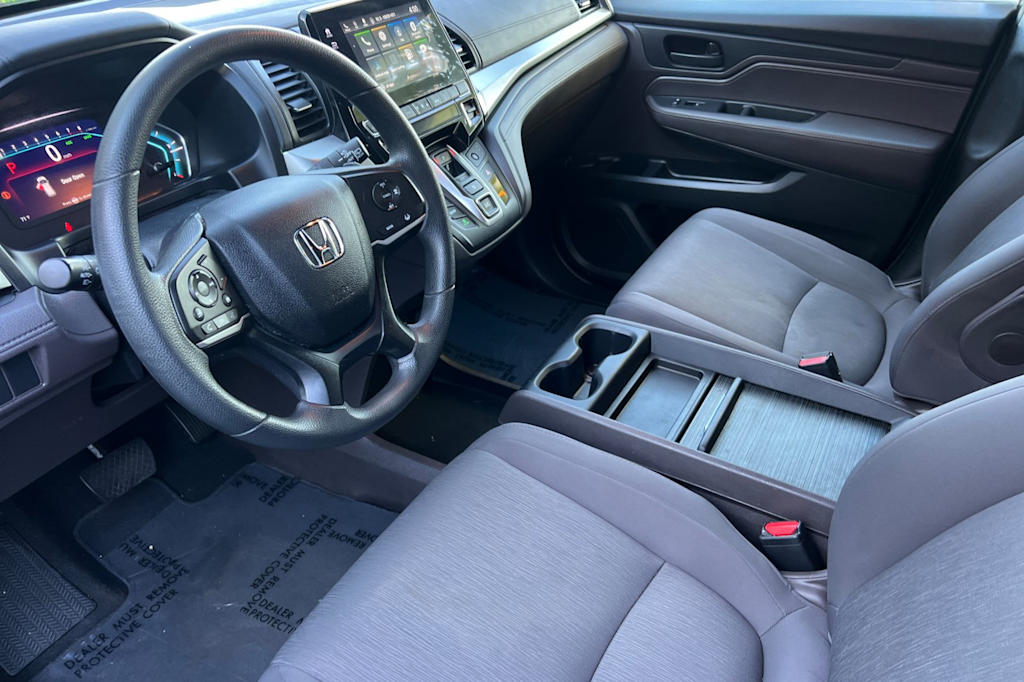Thumbnail: 2018 Honda Odyssey - 8