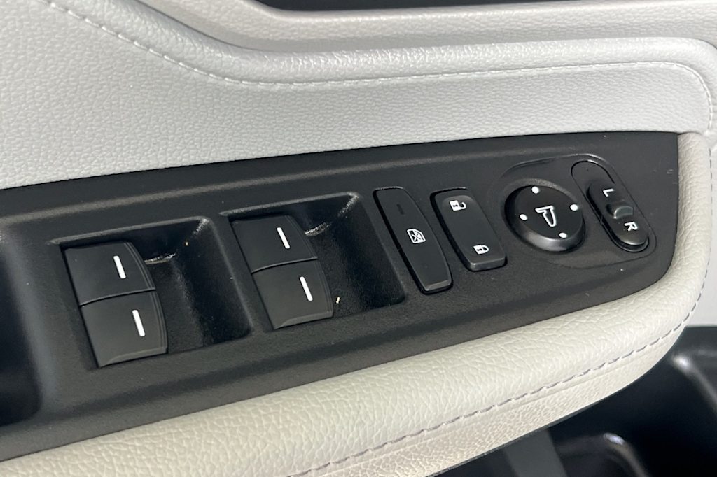 Thumbnail: 2019 Honda Odyssey - 21