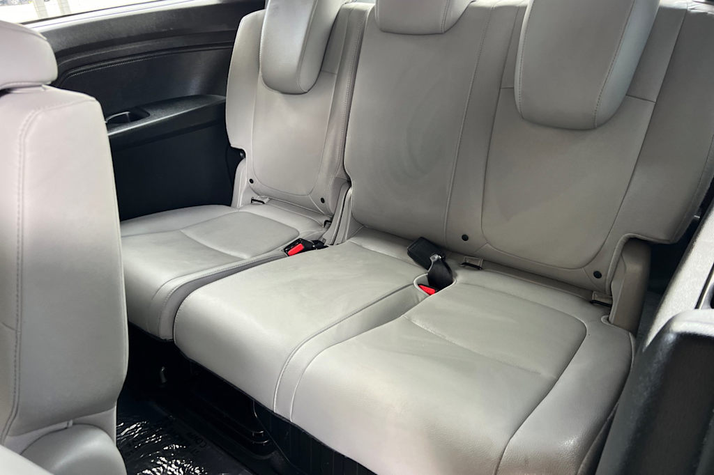 Thumbnail: 2019 Honda Odyssey - 22