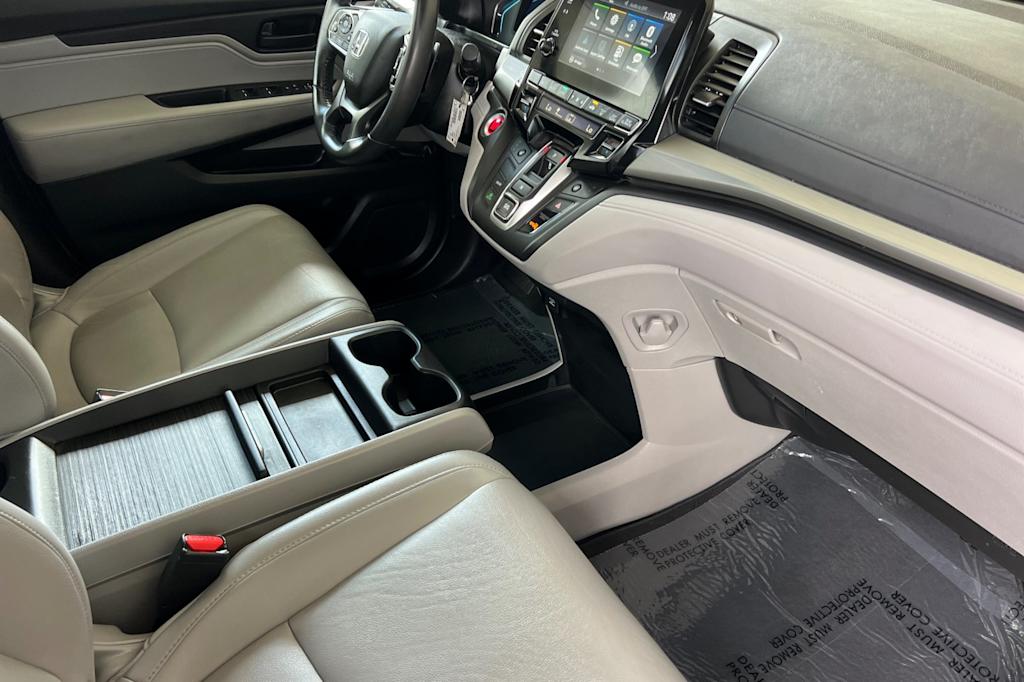 Thumbnail: 2019 Honda Odyssey - 12