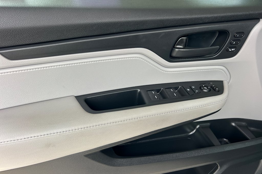 Thumbnail: 2019 Honda Odyssey - 20