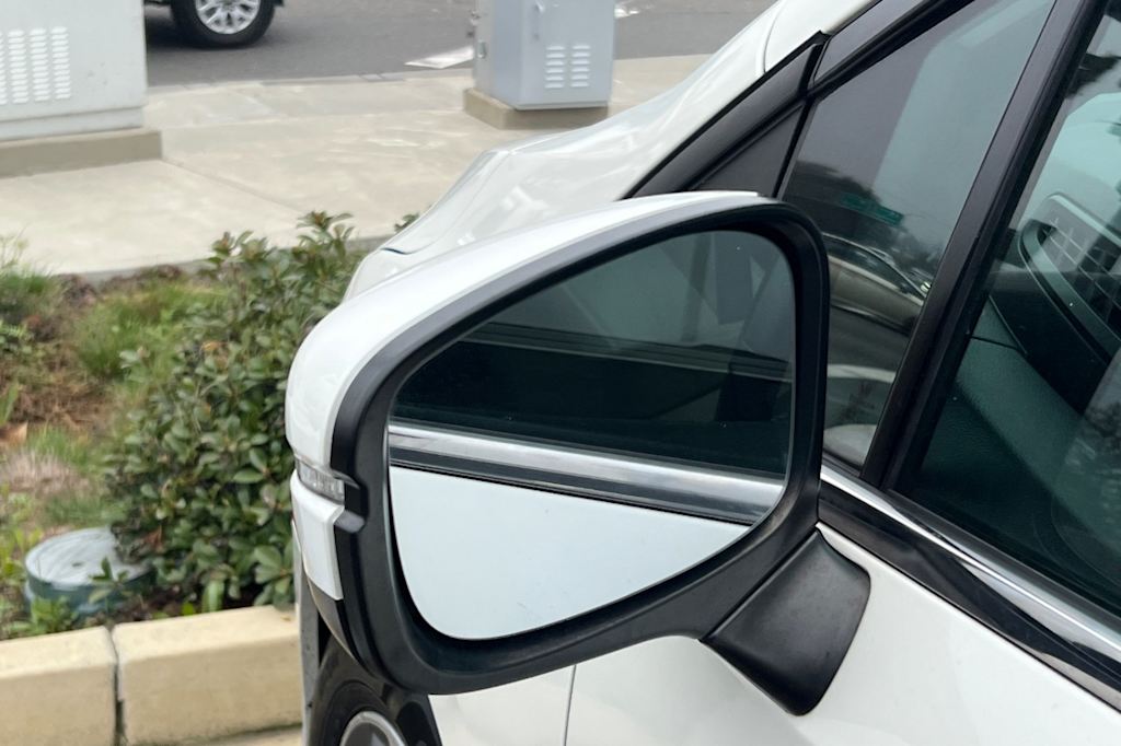 Thumbnail: 2019 Honda Odyssey - 20