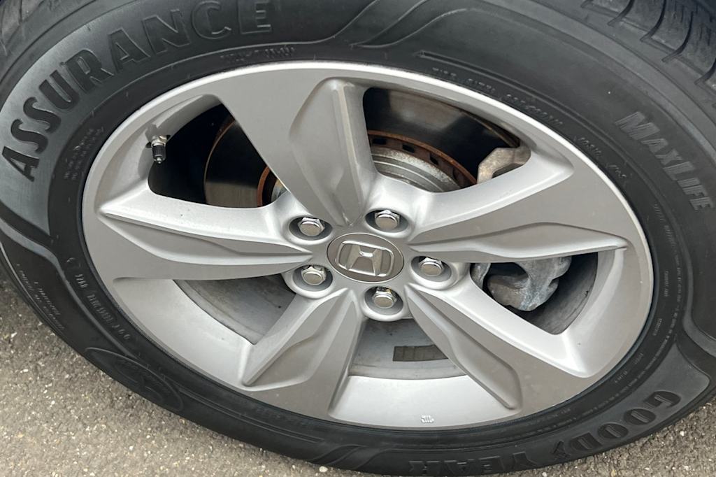 Thumbnail: 2019 Honda Odyssey - 6