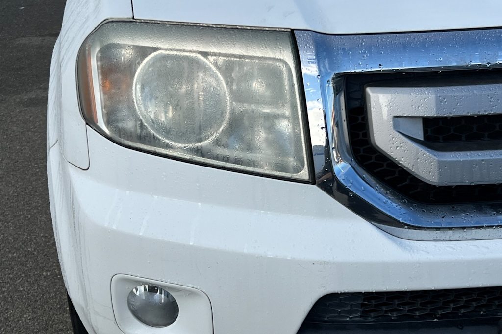 Thumbnail: 2011 Honda Pilot - 10