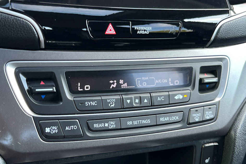 Thumbnail: 2021 Honda Pilot - 28