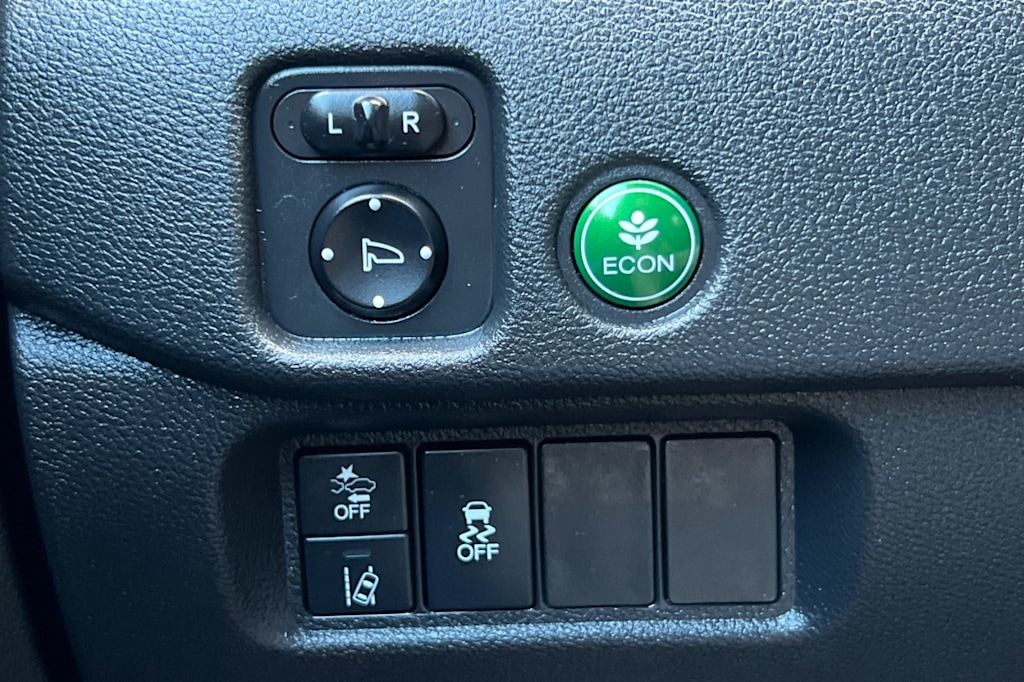 Thumbnail: 2021 Honda Pilot - 16