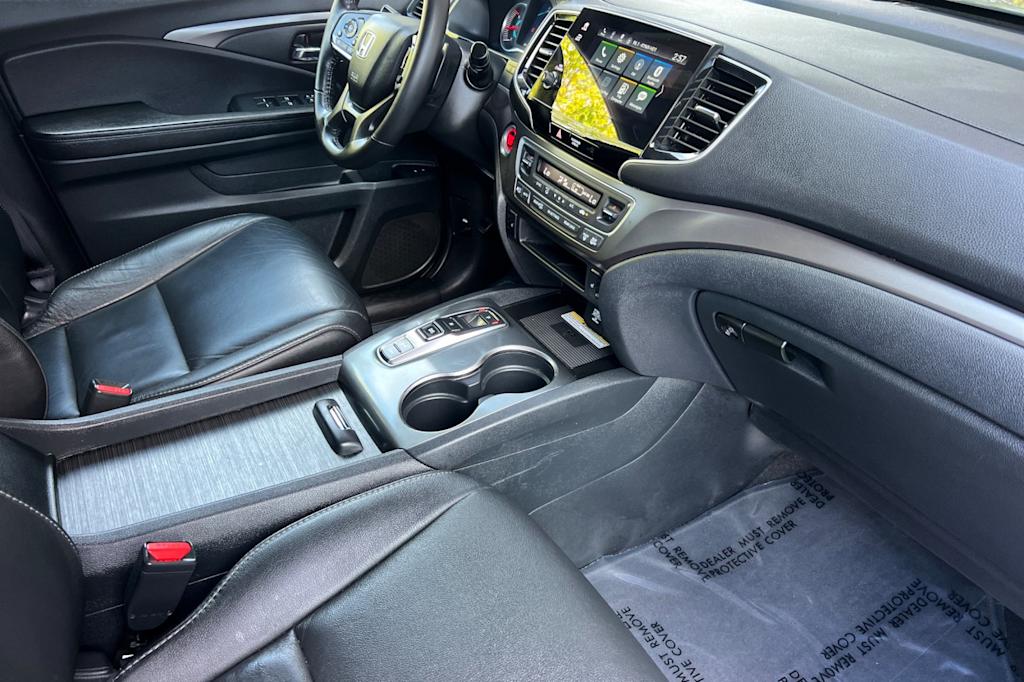 Thumbnail: 2021 Honda Pilot - 11