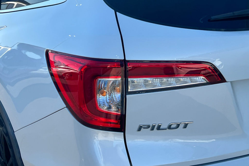Thumbnail: 2021 Honda Pilot - 20