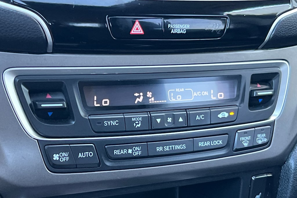 Thumbnail: 2021 Honda Pilot - 28
