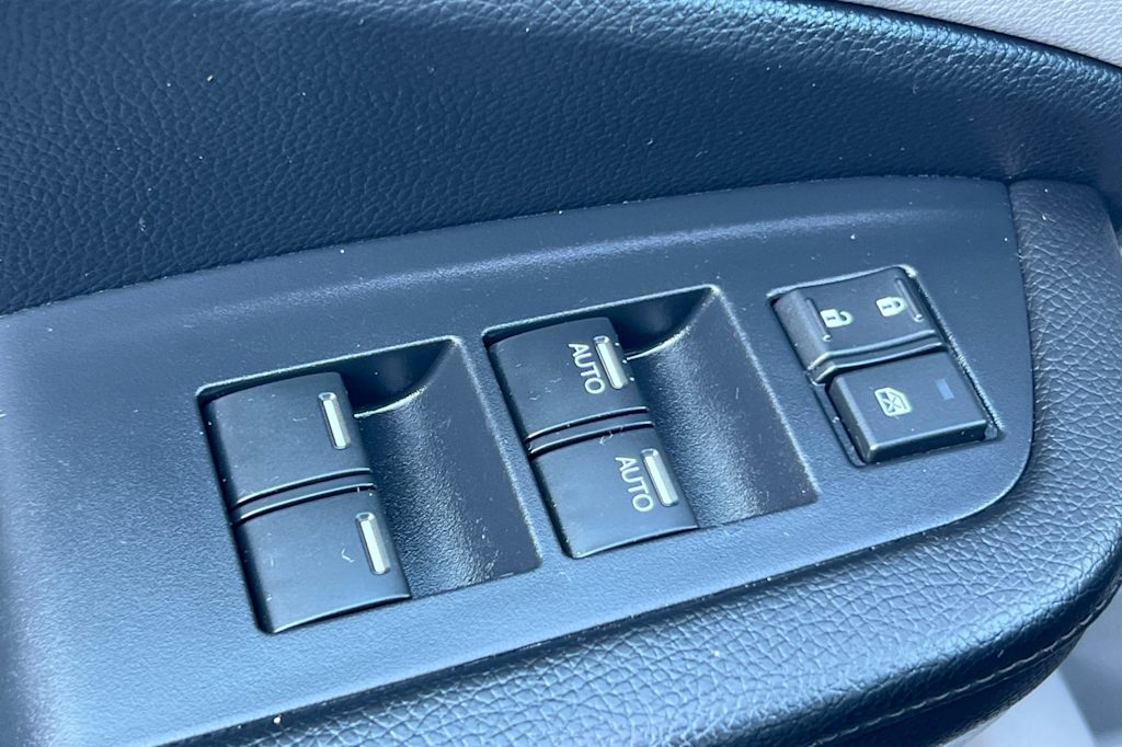 Thumbnail: 2021 Honda Pilot - 20