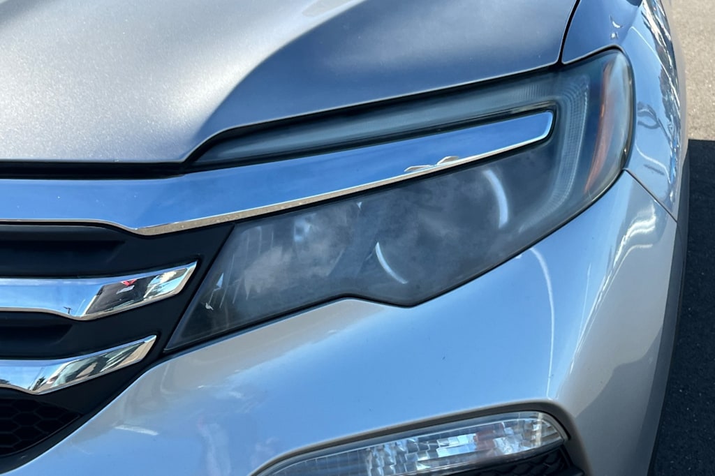 Thumbnail: 2018 Honda Pilot - 13