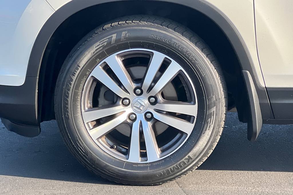 Thumbnail: 2018 Honda Pilot - 7