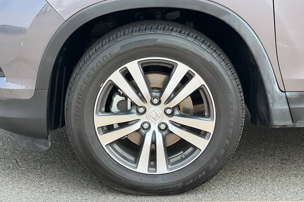 Thumbnail: 2018 Honda Pilot - 7