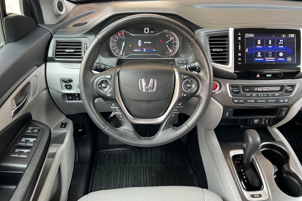 Thumbnail: 2018 Honda Pilot - 10