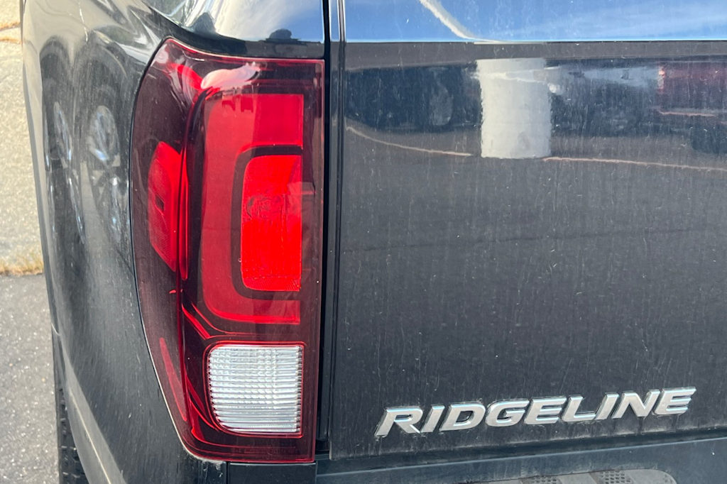 Thumbnail: 2023 Honda Ridgeline - 21