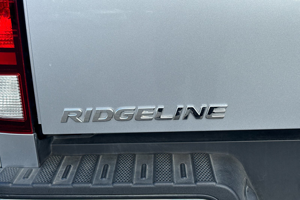 Thumbnail: 2017 Honda Ridgeline - 24