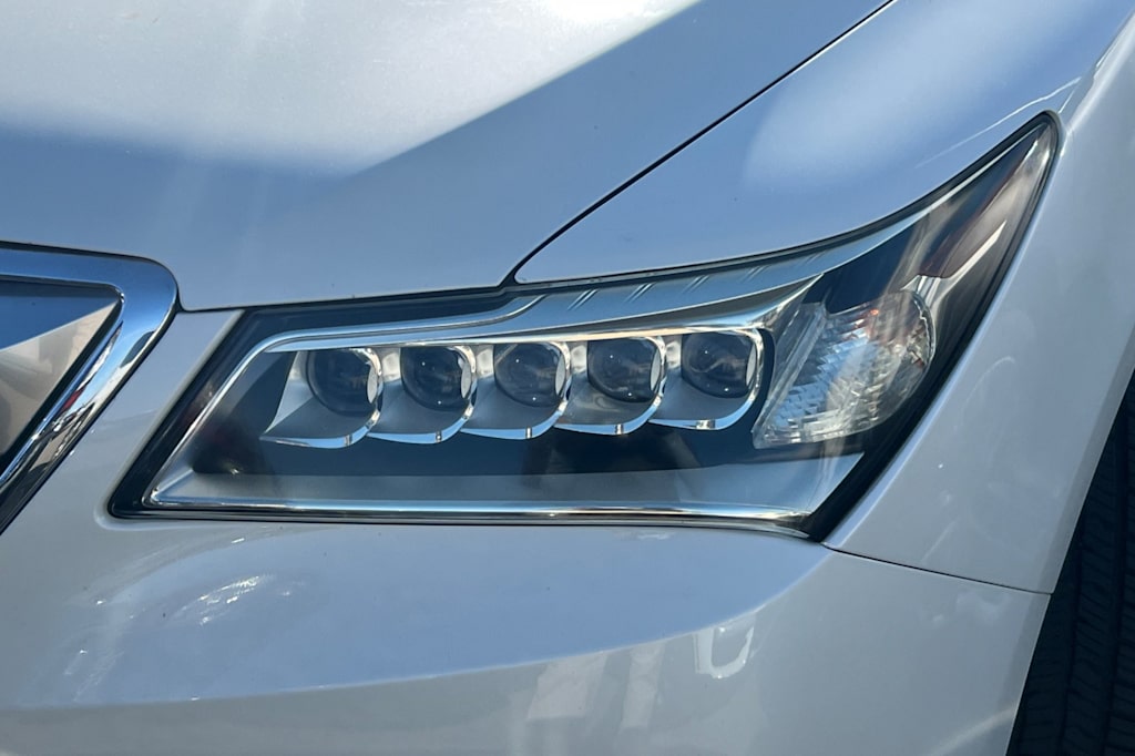 Thumbnail: 2015 Acura MDX - 13