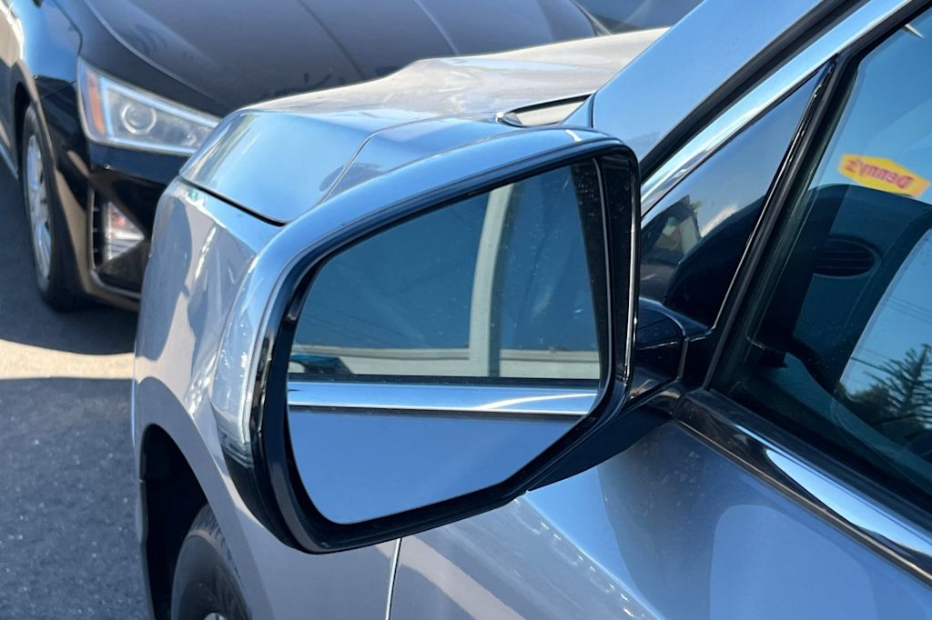Thumbnail: 2017 Acura MDX - 11
