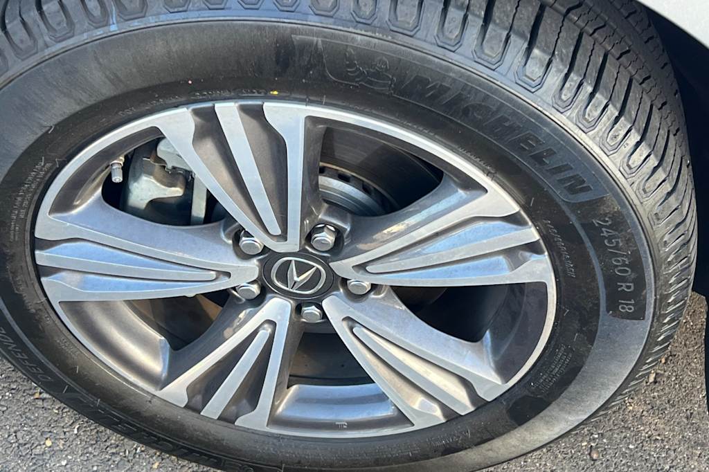 Thumbnail: 2017 Acura MDX - 6