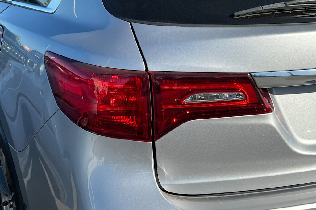 Thumbnail: 2017 Acura MDX - 21