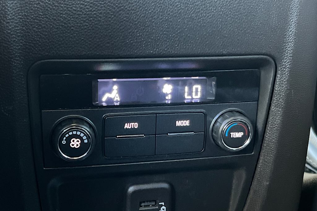 Thumbnail: 2022 Buick Enclave - 23