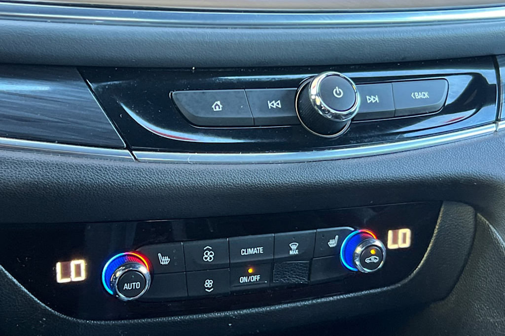 Thumbnail: 2022 Buick Enclave - 27