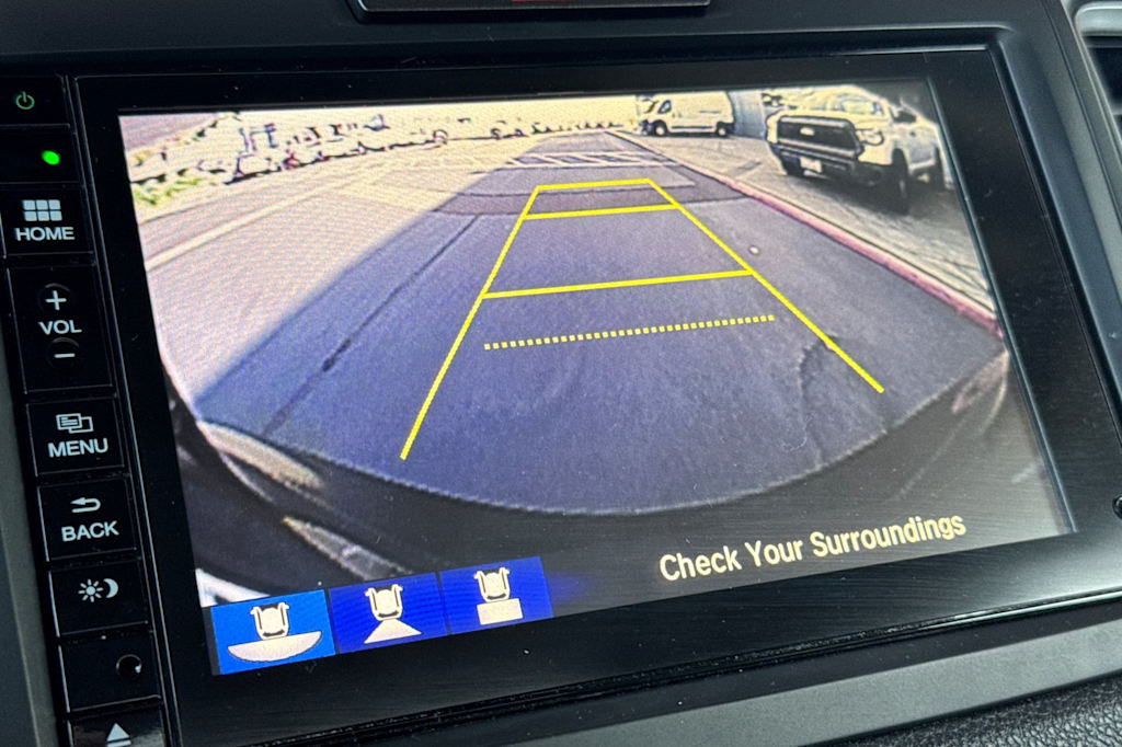 Thumbnail: 2016 Honda CR-V - 27