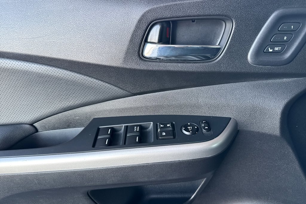 Thumbnail: 2016 Honda CR-V - 21