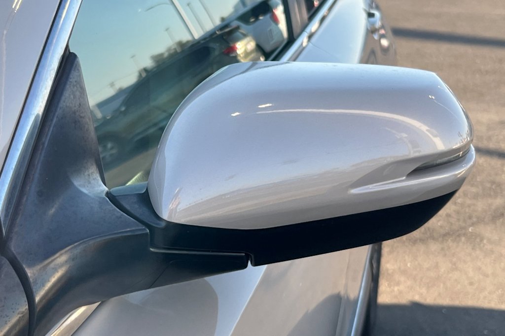 Thumbnail: 2019 Honda CR-V - 20