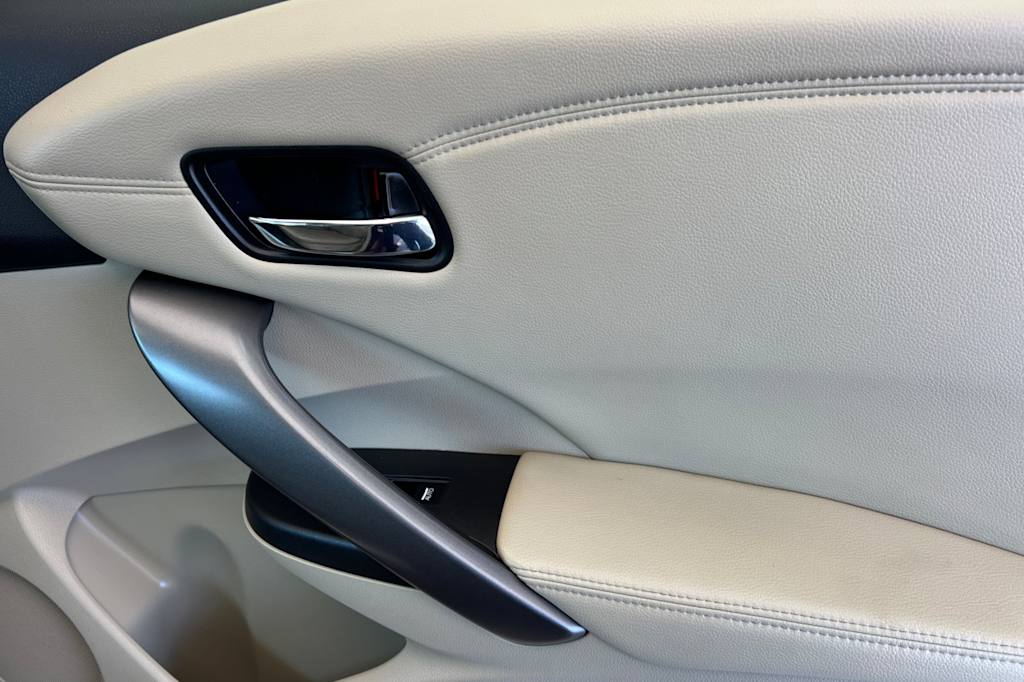 Thumbnail: 2015 Acura RDX - 22
