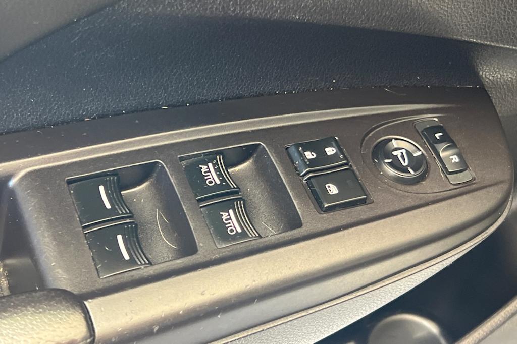 Thumbnail: 2014 Acura RDX - 21