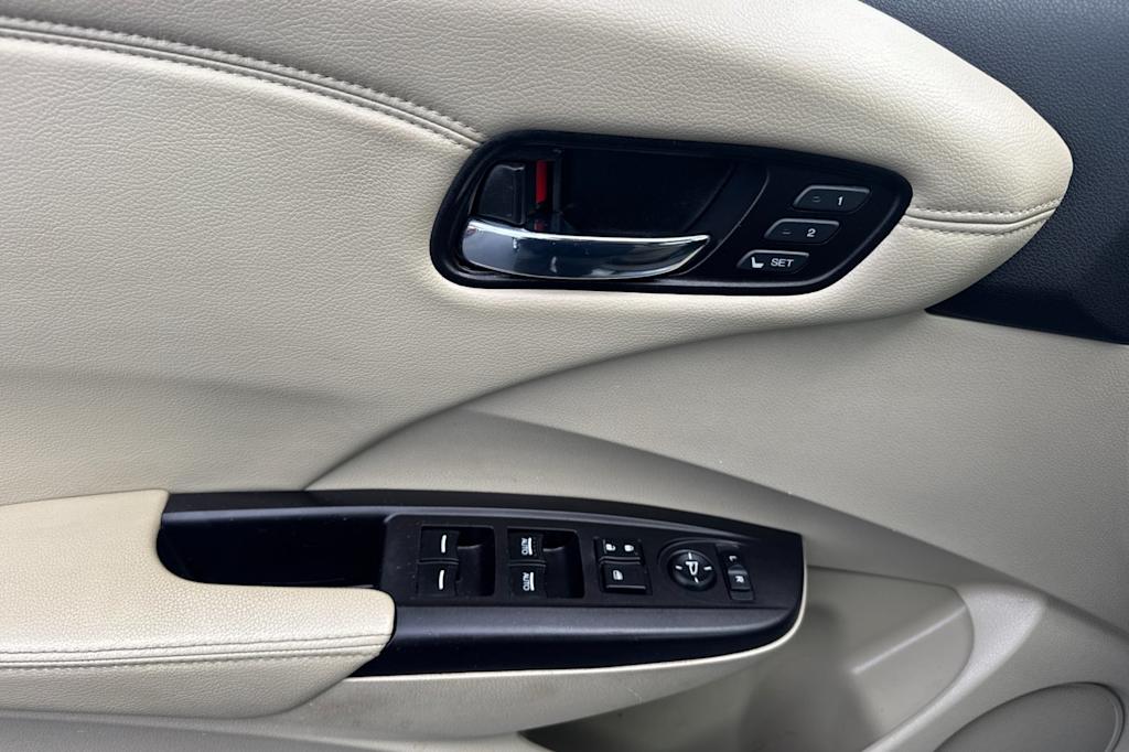 Thumbnail: 2013 Acura RDX - 20