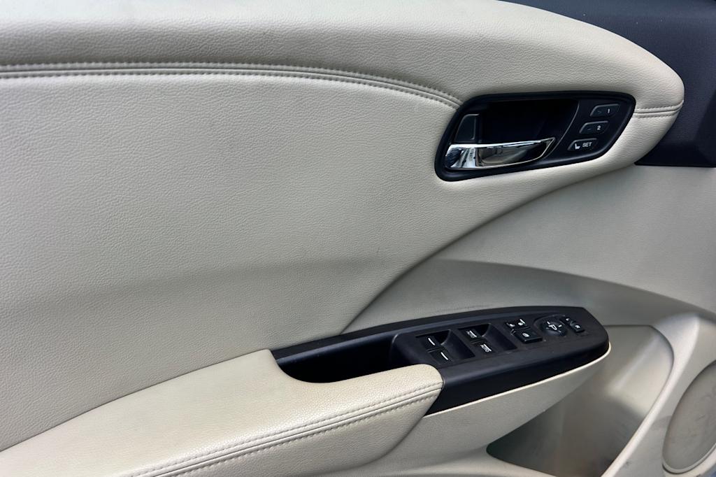 Thumbnail: 2015 Acura RDX - 20