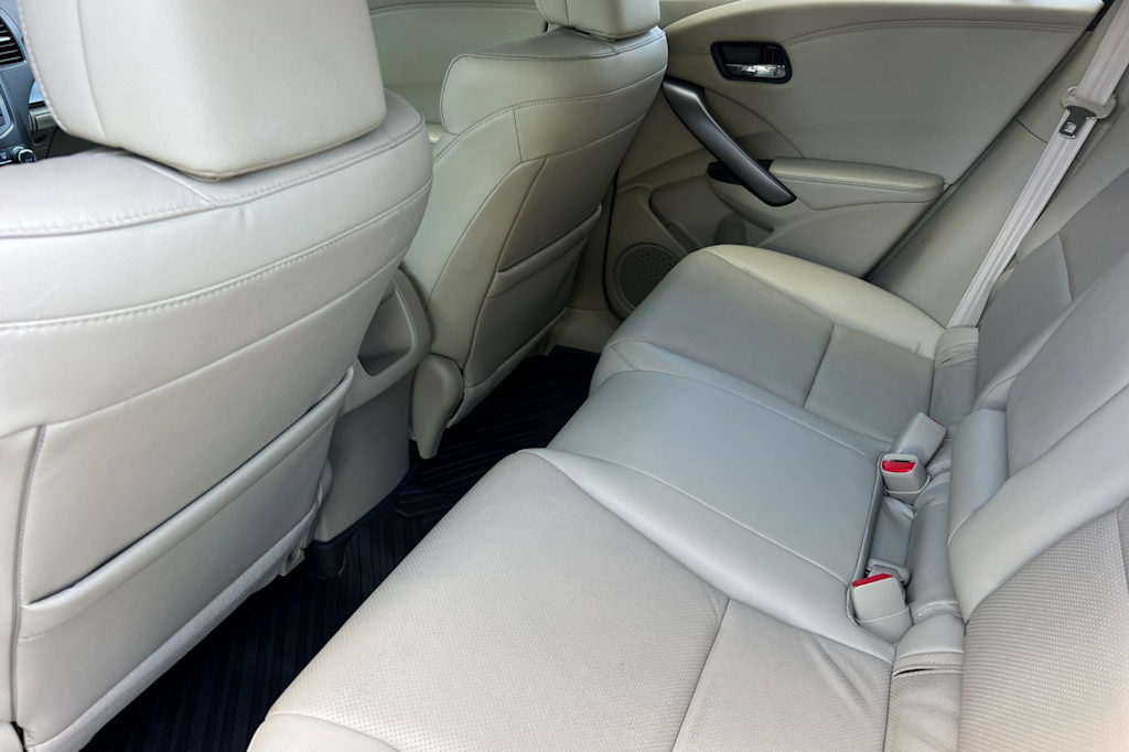 Thumbnail: 2015 Acura RDX - 9