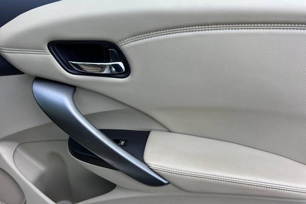 Thumbnail: 2015 Acura RDX - 23
