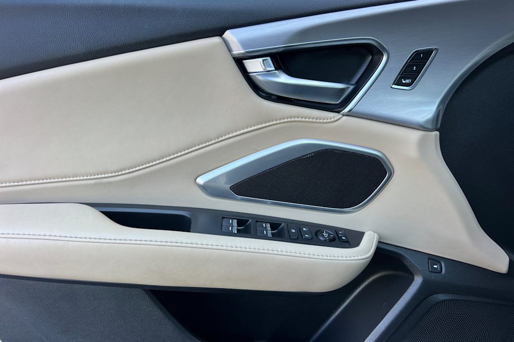 Thumbnail: 2021 Acura RDX - 20