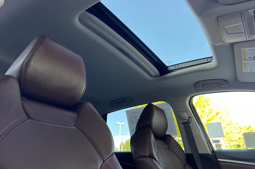 Thumbnail: 2019 Acura MDX - 24