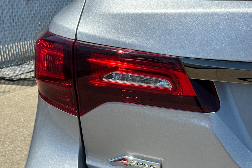 Thumbnail: 2020 Acura MDX - 23