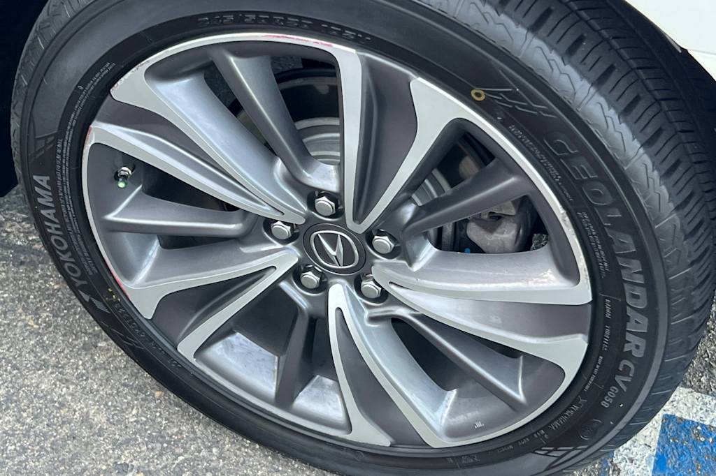 Thumbnail: 2019 Acura MDX - 19