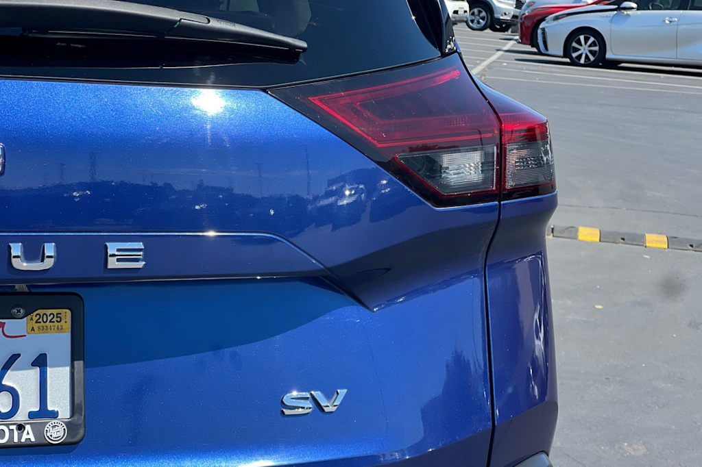 Thumbnail: 2021 Nissan Rogue - 30