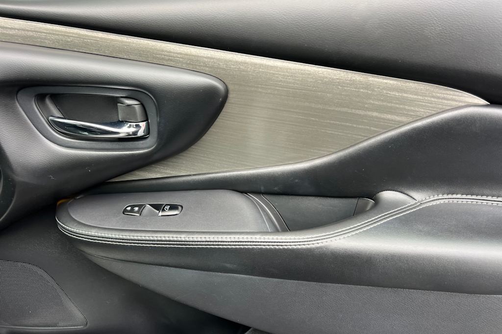 Thumbnail: 2018 Nissan Murano - 24