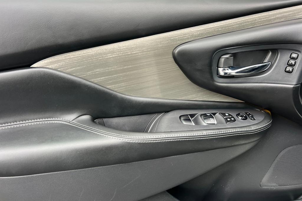 Thumbnail: 2018 Nissan Murano - 20